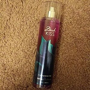Dark Kiss (Bath & Body Works)